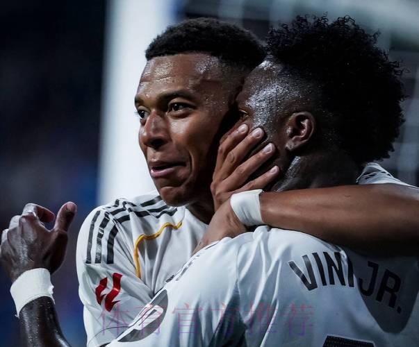 熊皇拒绝续约:要3000万年薪 比肩姆巴佩!皇马面临4种选择 熊皇拒绝续约:要3000万年薪 比肩姆巴佩!皇马面临4种选择